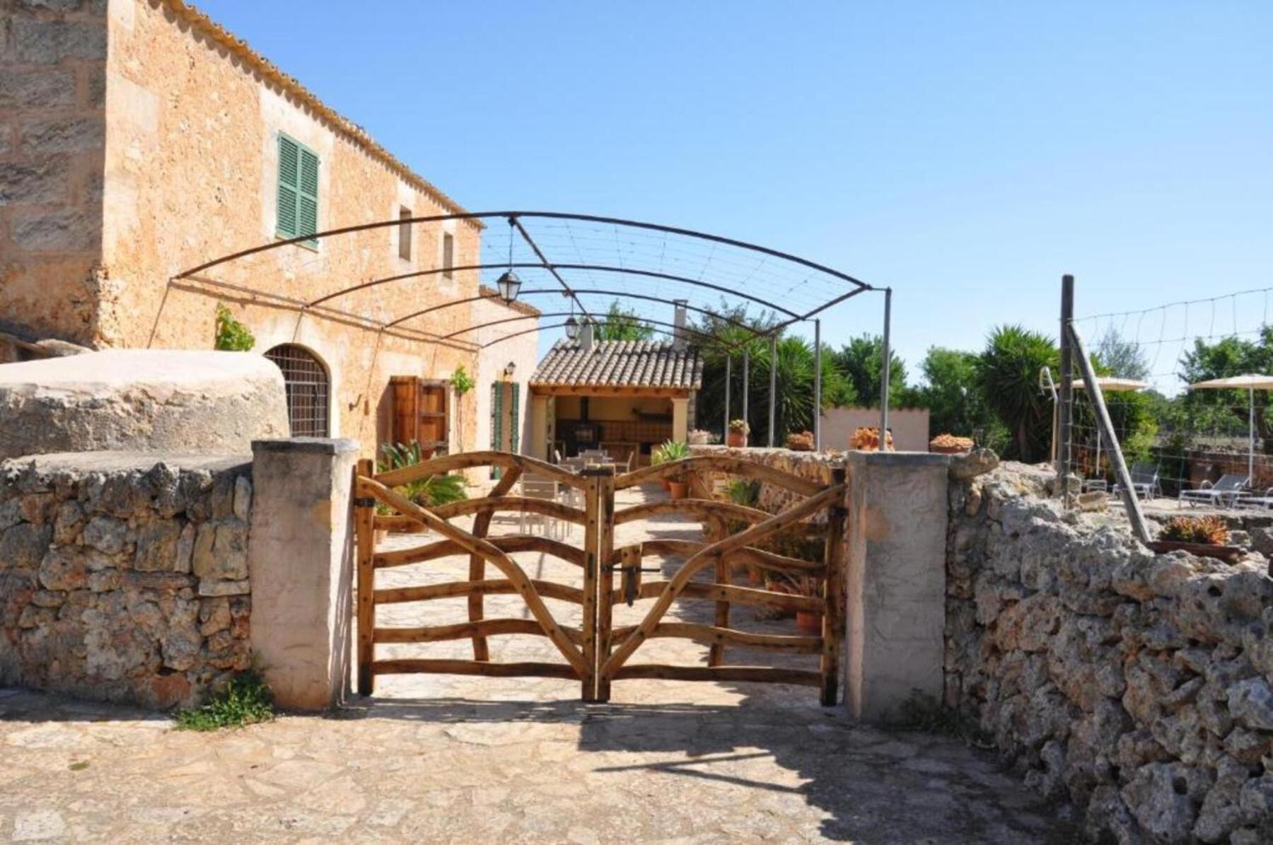 Yourhouse Porreti El Galliner Apartment