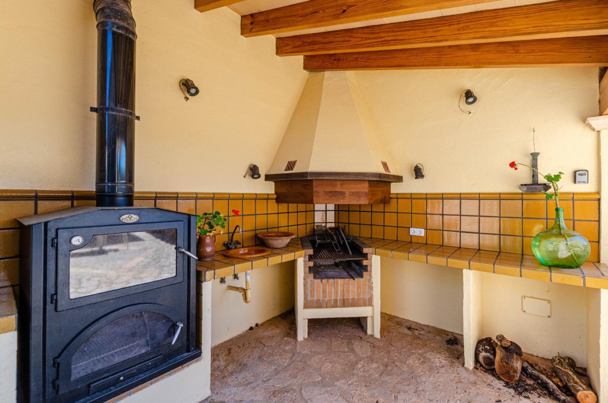 Yourhouse Porreti El Galliner * Lloret de Vistalegre