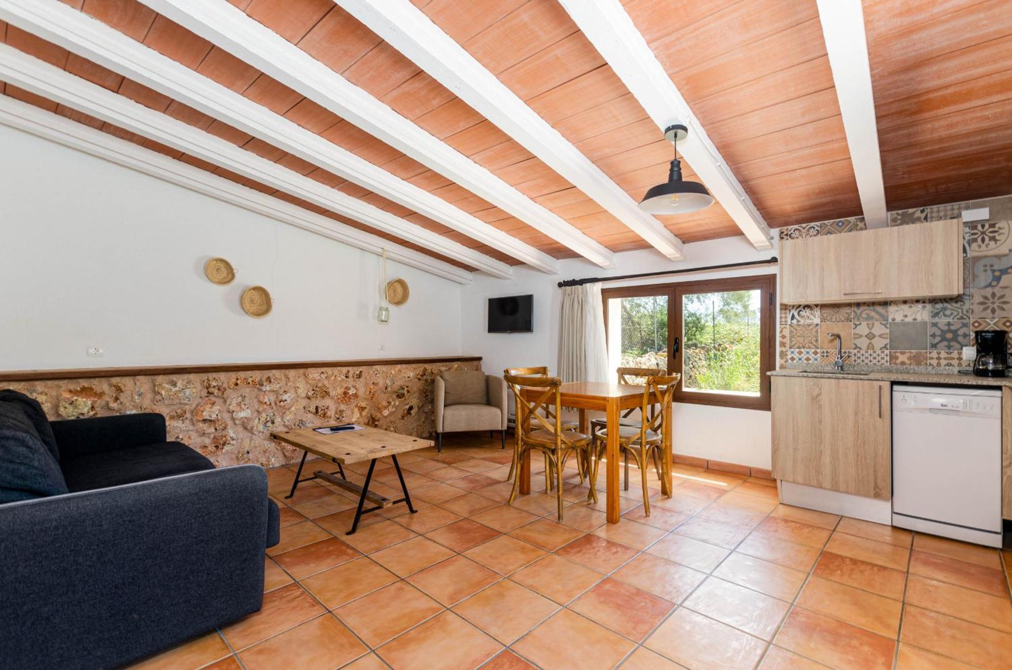 Yourhouse Porreti El Galliner *